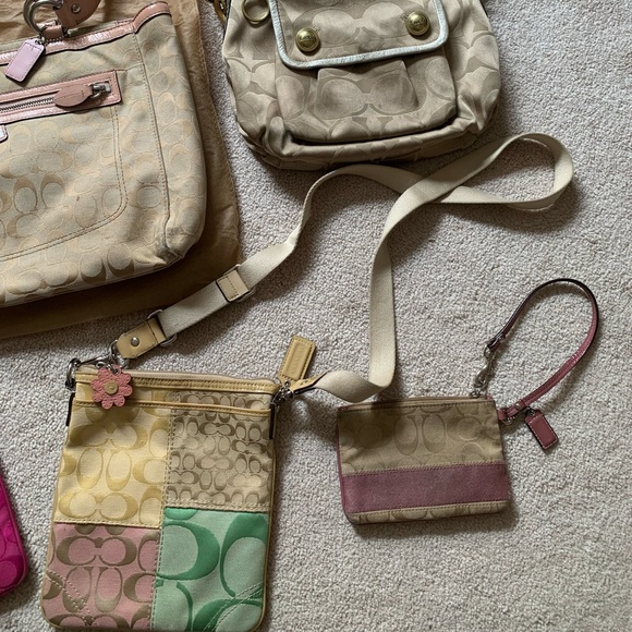 Coach Bag Collection - Picture 2 of 4